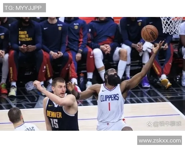 快船队再次战胜掘金，保持连胜，彰显冠军实力